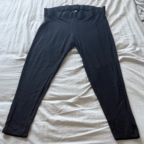 Torrid Full-Length Fleece-Lined Black Leggings, 2X - Picture 5 of 7